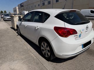 Opel Astra 1.7 CDTI Selective 110CV | ITV vigente