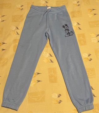 Chándal mujer azul con Mickey Mouse.