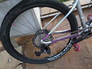 Bicicleta Cannondale Trail Morada