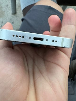 iPhone 13 mini  Caja Blanca Salud Batería 76%