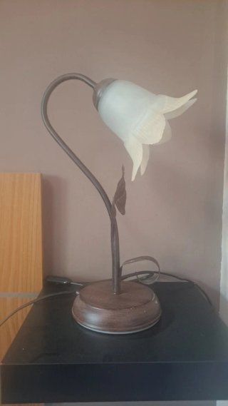 Lámpara de techo floral+dos lámparas de mesita
