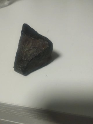 Trozo de meteorito - Acepto ofertas 111 gramos.
