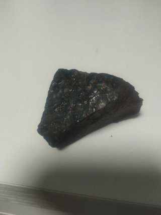 Trozo de meteorito - Acepto ofertas 111 gramos.
