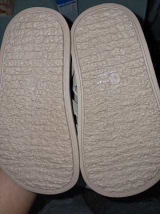 Sandalias para niños nuevas sin estrenar número 25