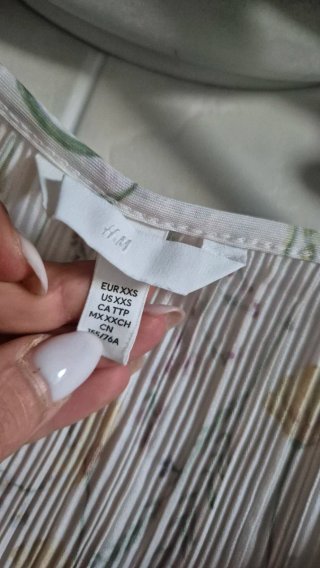 Abito floreale bianco