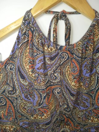 Vestido Halter Estampado Paisley