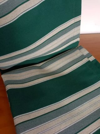 Lona de toldo con anillas