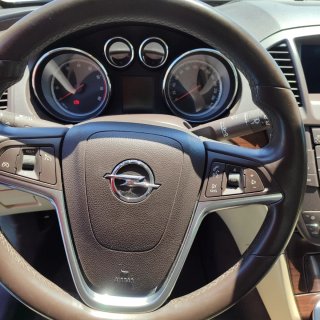 Opel Insignia 2009