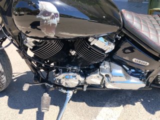 Yamaha Drag Star Bobber Negra