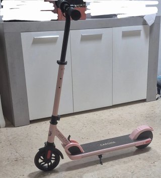 Patinete Eléctrico Rosa CAROMA