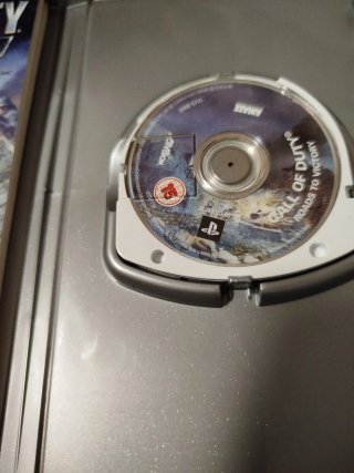 PSP Call of Duty: Roads to Victory