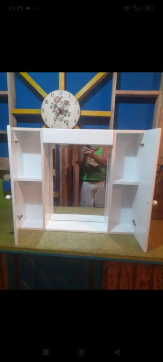 Mueble de baño con espejo