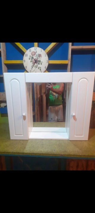 Mueble de baño con espejo