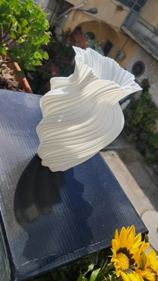 Vaso bianco stampa 3D