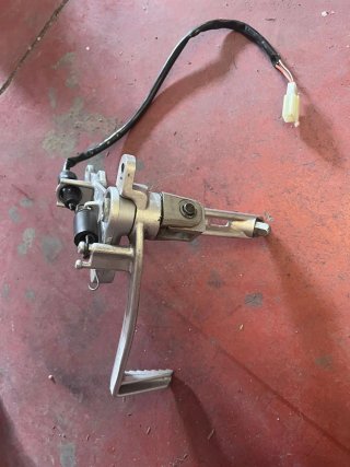 Estriberas Suzuki GSXR 1000 K5