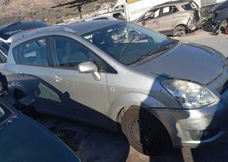 Salpicadero toyota corolla verso (r1) 1.8 429201
