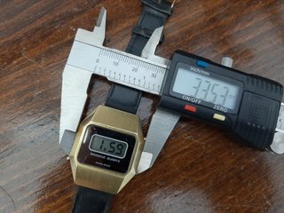 RELOJ SANDOZ LCD AÑOS 70