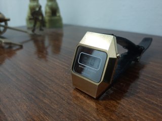 RELOJ SANDOZ LCD AÑOS 70