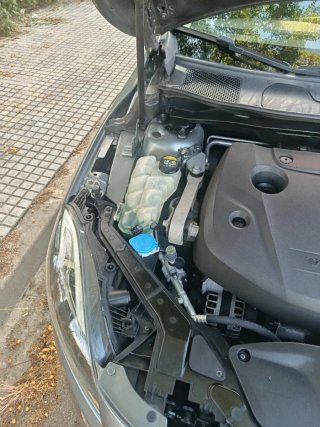 Volvo V40 2017