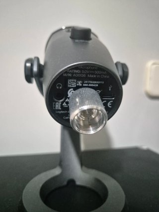 Micrófono Blue Yeti Nano