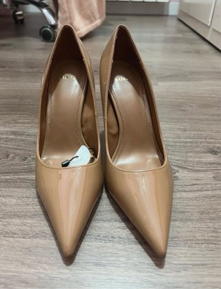 Zapatos de tacón Mango beige