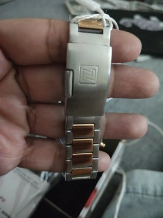 Reloj Naviforce Hombre Oro y Plata
