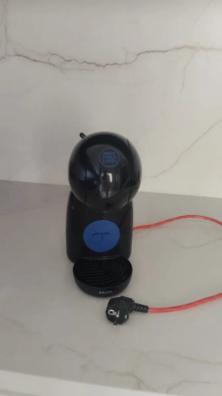 Cafetera Nescafé Dolce Gusto Negra