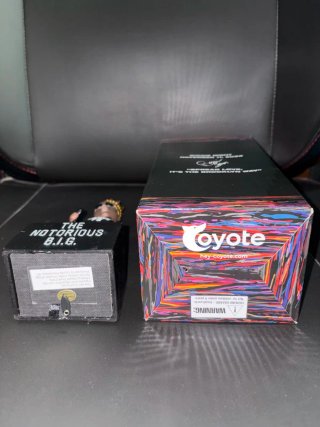 Figura Notorious B.I.G. x Brooklyn Nets