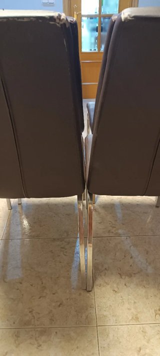 Mesa comedor y 4 sillas