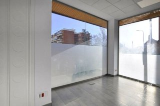 Local comercial en venta en Salvador en Madrid