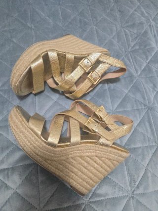 Sandalias Michael Kors Doradas