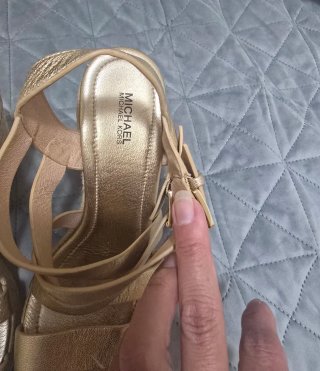 Sandalias Michael Kors Doradas