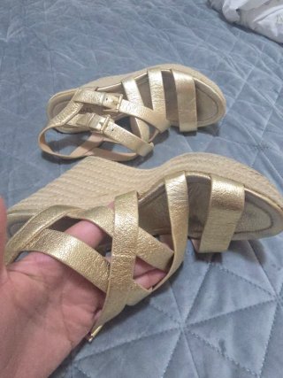Sandalias Michael Kors Doradas