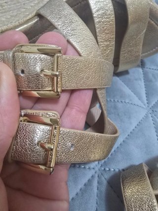 Sandalias Michael Kors Doradas