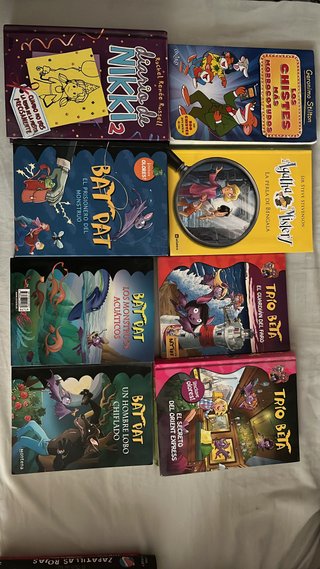Libros juveniles variados