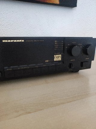 Amplificador MARANTZ