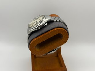 Seiko Quartz V.F.A. 3823-7000 Plata