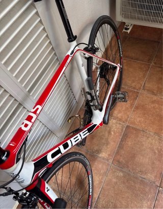 Bicicleta Cube scr litening