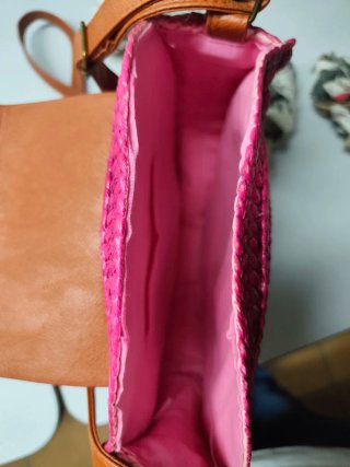 Bolso redondo de ratán
