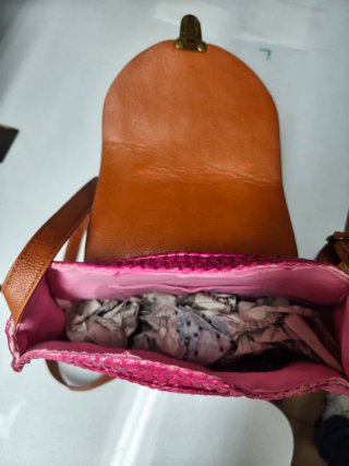 Bolso redondo de ratán