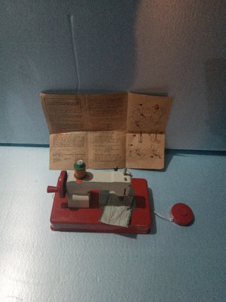 Máquina de coser infantil Regina