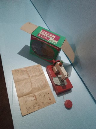 Máquina de coser infantil Regina