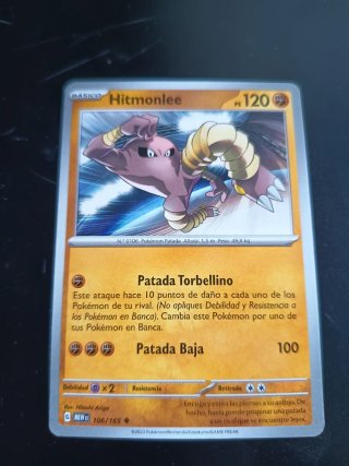 Hitmonlee MEW ES 106/165 Escarlata y Púrpura 151