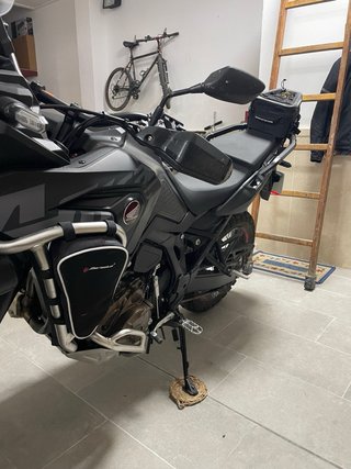Honda Africa Twin crf 1100