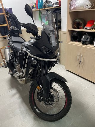 Honda Africa Twin crf 1100