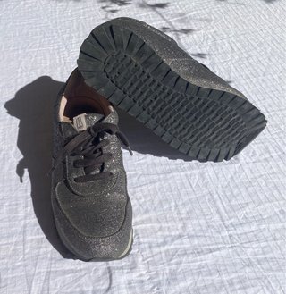 Zapatillas Brillantes Grises Talla 38