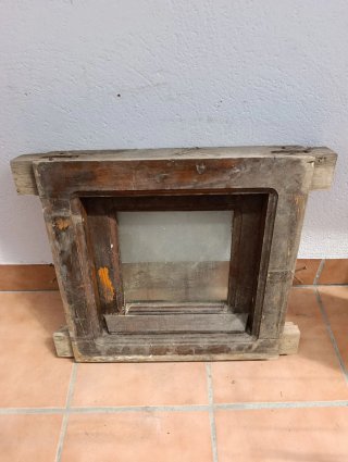 Ventana rústica madera antigua 50x50x9
