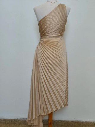 Vestido Beige/Dorado Asimétrico