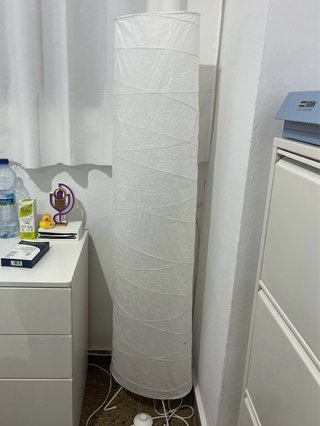 Lámpara de pie moderna