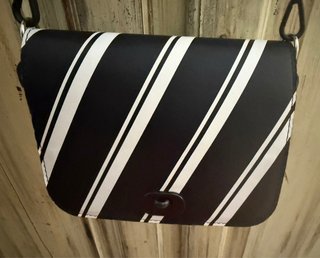 O bag tracolla made in Italy